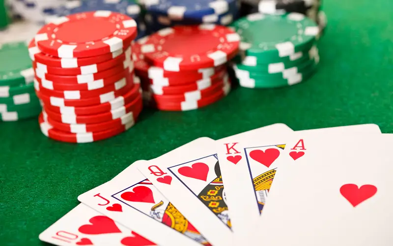 Các Câu Hỏi Thường Gặp Về Poker Tại Vin777